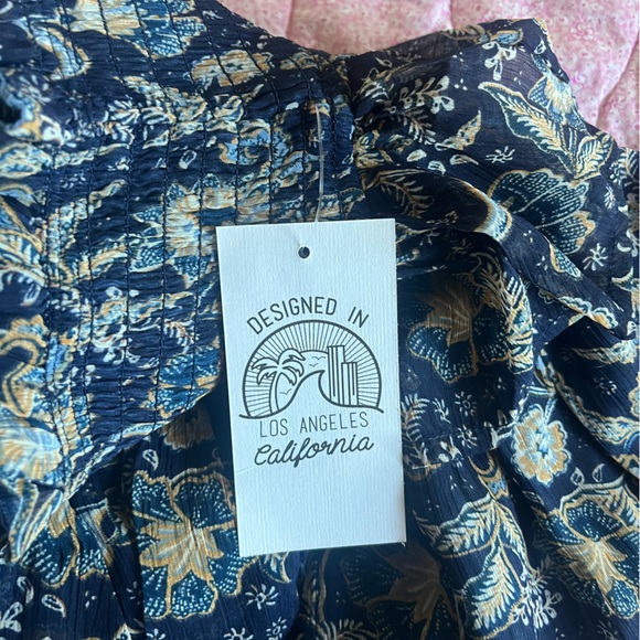 mini skirt blue flower design - Picture 5 of 5